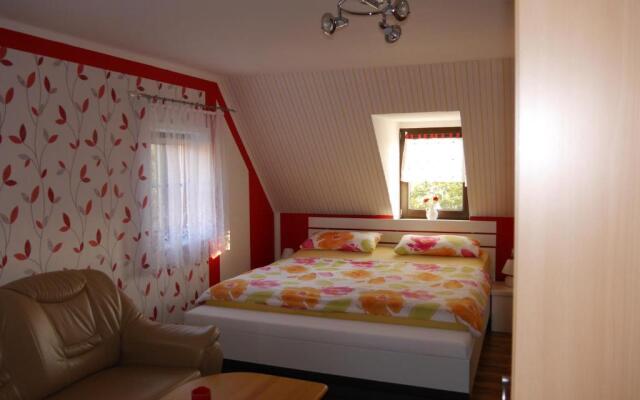 Ferienwohnung Hesse am Wachberg (Berghütte)