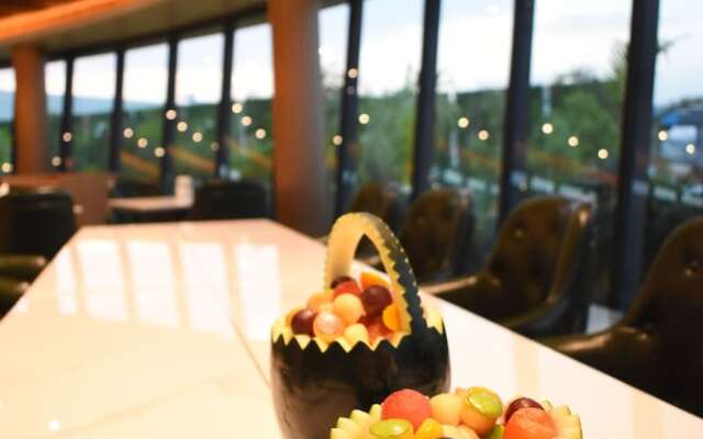 The Maple Hotel-Bhopal