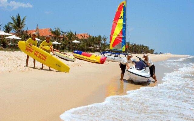 Sun Spa Resort & Villas
