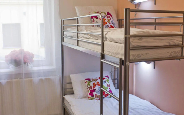 Warsaw Downtown Hostel
