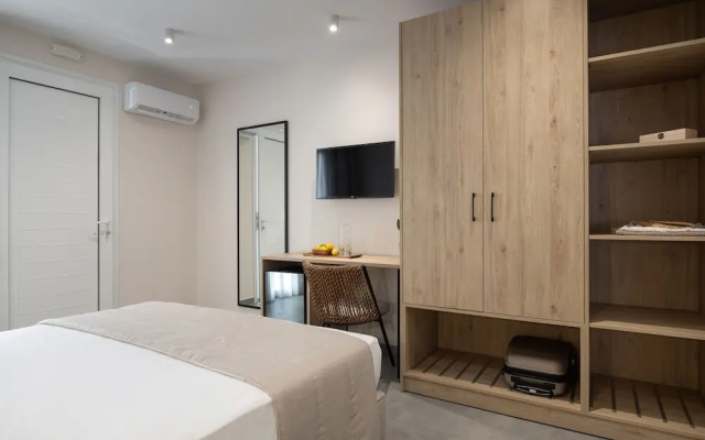 Calives Premium Stay