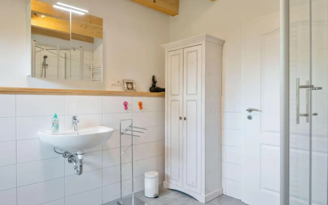 Tranquil Holiday Home in Winsen near River