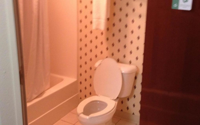 Country Hearth Inn & Suites Willard