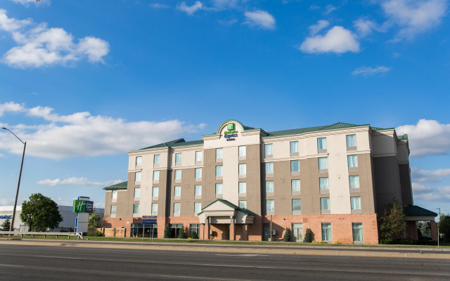 Holiday Inn Express & Suites Brampton, an IHG Hotel