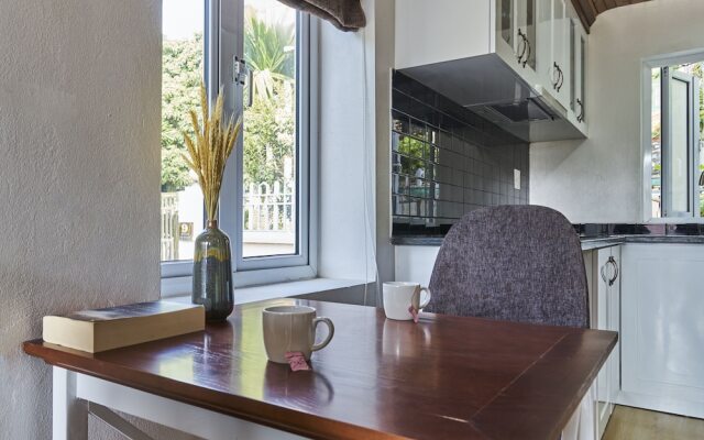 Little Colmar - Homestay & Pottery Studio