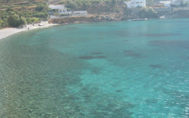Beautiful 1-bed Apartment at Argynonta Beach