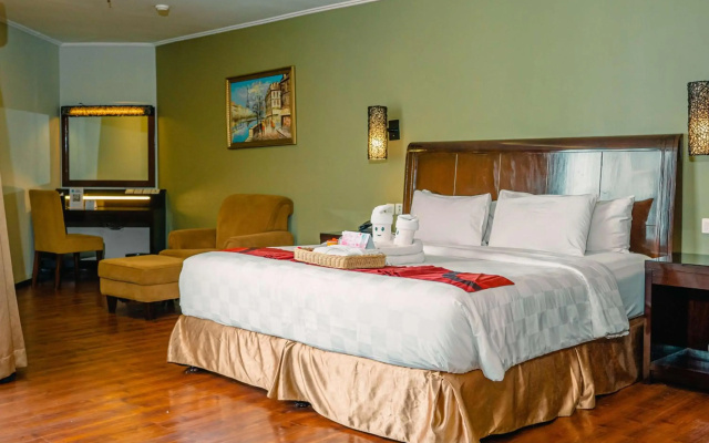 Best Western Mangga Dua Hotel and Residence