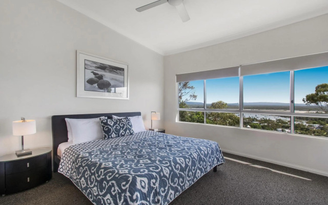The Lookout Resort