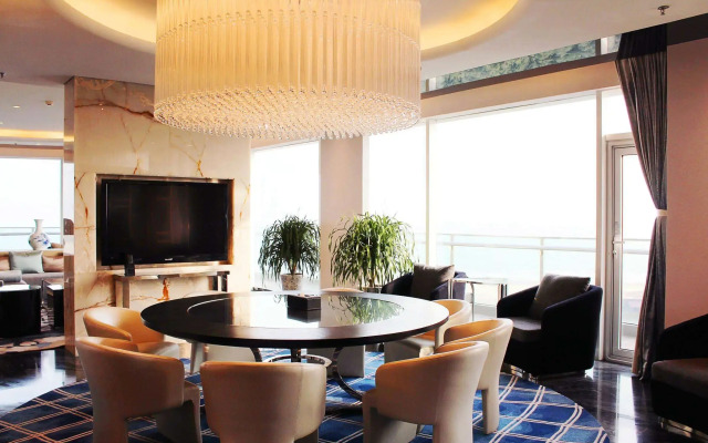 Wyndham Grand Hotel Qingdao