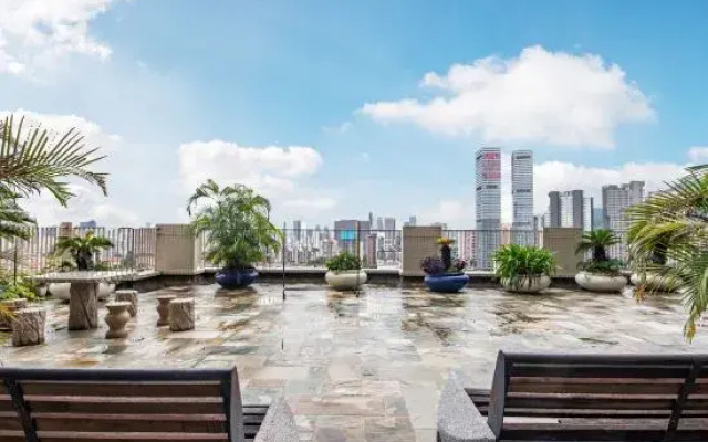 Blossom Town  E-sports Apartment (Nanyou Subway Station)