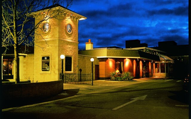 Treacys West County Hotel Ennis