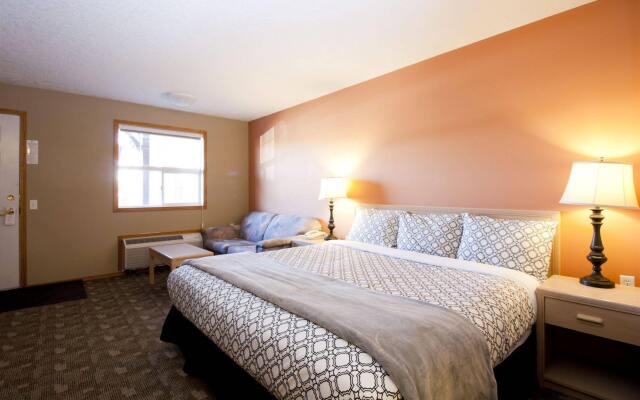 Bow River Inn
