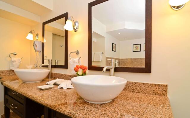 Ramada by Wyndham Oakland Downtown City Center