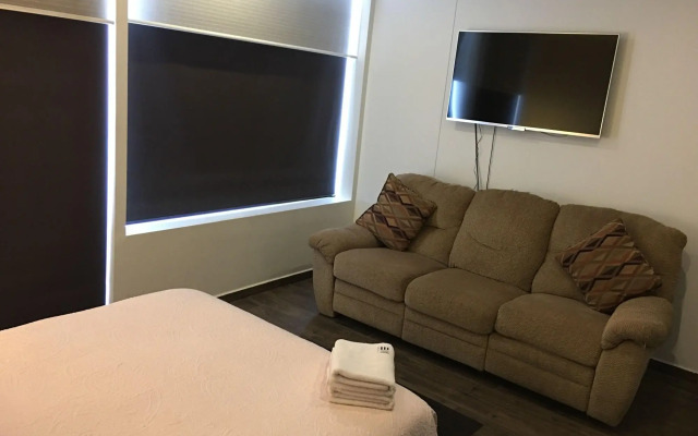 Napoles Condo Suite
