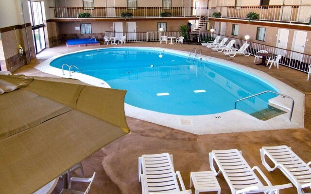 Knights Inn & Suites Emporia