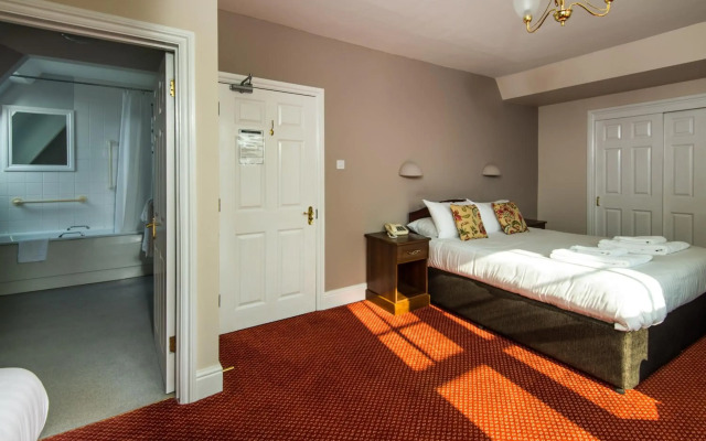 The Cliffden Hotel