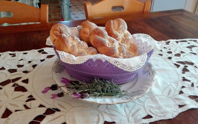 B&B Pathirion
