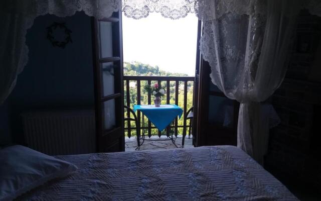 Diogenis Hotel