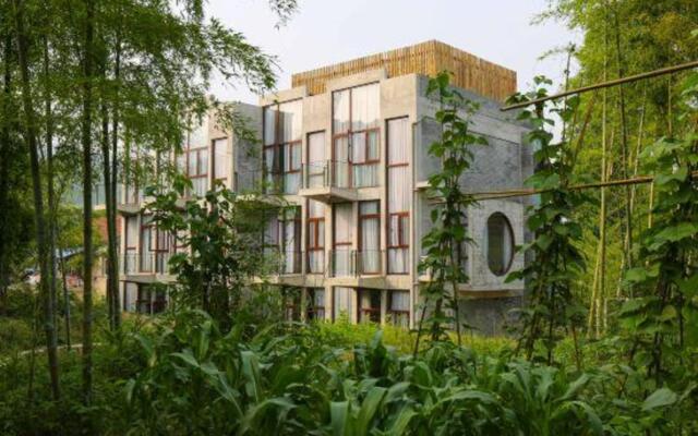 Zhujiuju Hostel