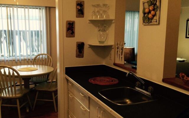 Casa Del Rio by Gamalos Group