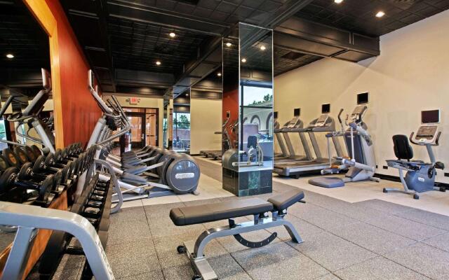 Hilton Chicago/Oak Brook Suites