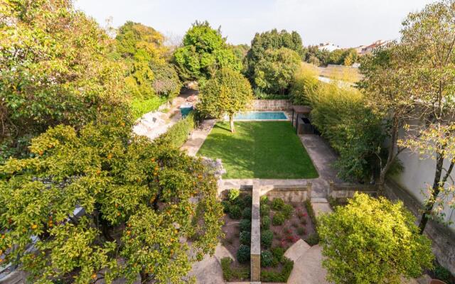 Marques Garden House by Olivia