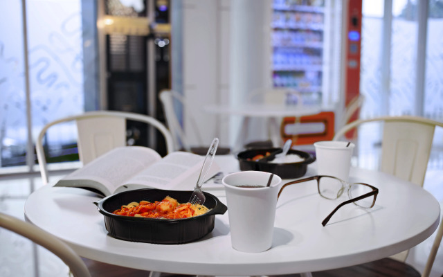 Starlet Hotel Jakarta Airport
