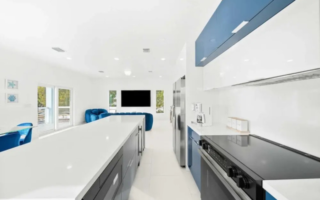 Azul Paradise - Waterfront - Heated Pool - Dock