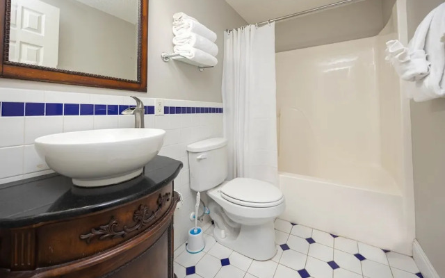 Phoenix X 1107 3 Bedroom Condo