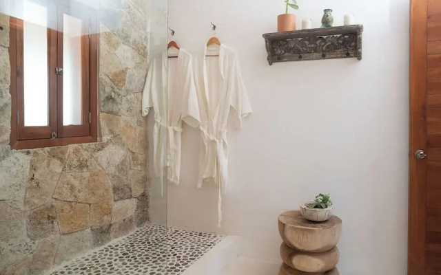 Casa Las Tortugas Petit Beach Hotel & Spa