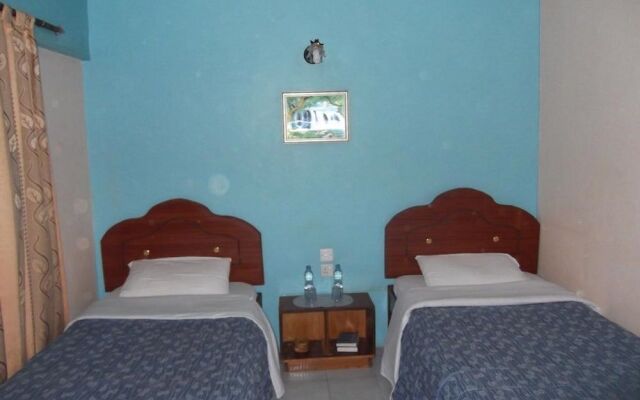 Palmdew Highland Hotel