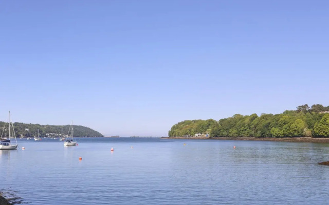 Bryn Mel Manor Straits View