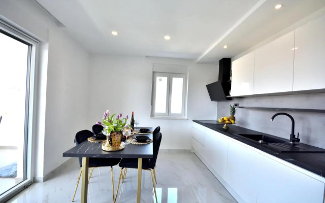Marina House