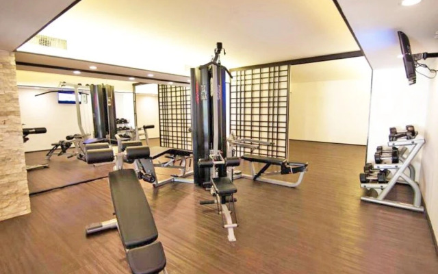 Aldea Thai 323 by PRP