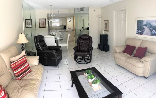 Le Frontenac 210 by Go Florida Condo Sunny Isles