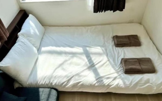 Gracious Higashi Shinjuku – Guest Rooms – Tokyo
