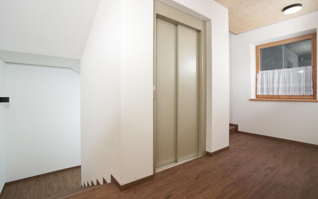 Awesome Apartment in Längenfeld With Wifi and 1 Bedrooms
