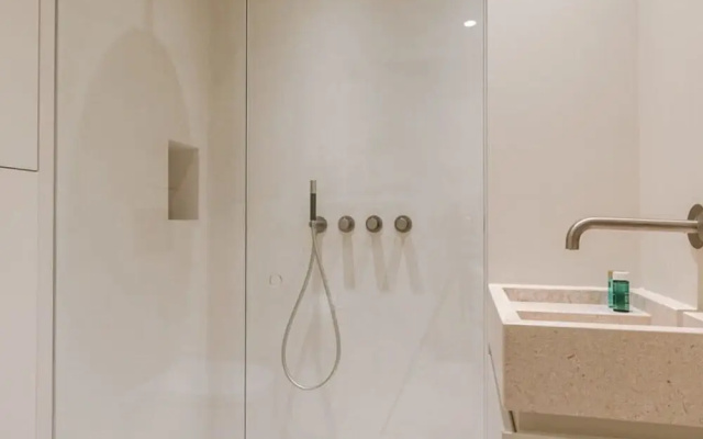 Luxurious two Bedroom With Lateral Seaview