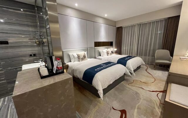 Qingyuan Yuanguang Argyle Hotel