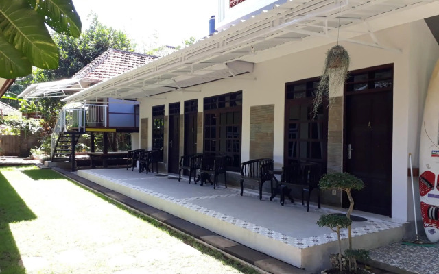 Manuh Guest House