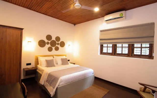 Sand Cliff Villa