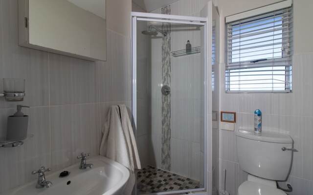 Dockside Guest House