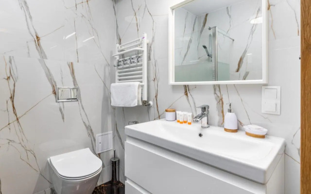 Apartament Planeta 300 z garażem