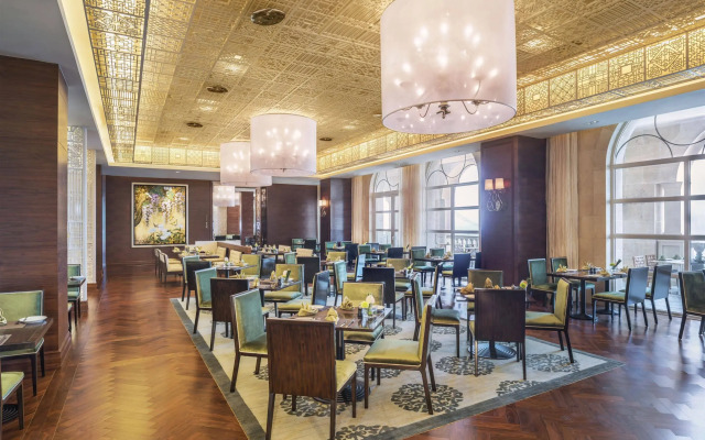The Castle Hotel, a Luxury Collection Hotel, Dalian