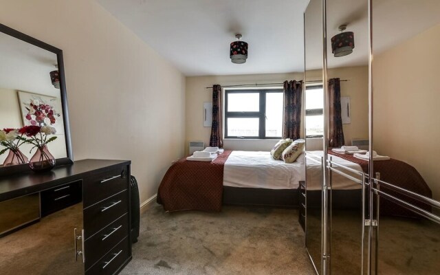 1 BED With Parking and Terrace
