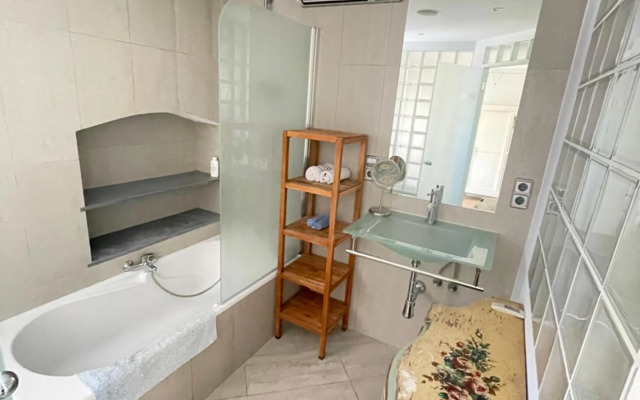 Casita rosa