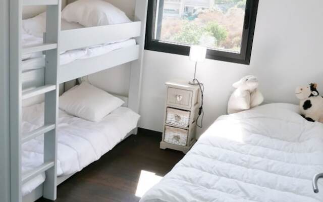 Villa-appartement Propriano - Sunny, 3-bedroom Apartment With Furnishe
