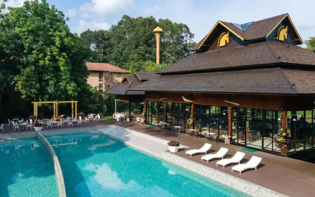 Phumontra Resort Nakhon Nayok