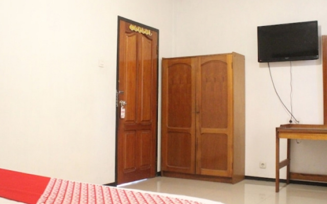 Oyo 1333 Wisata Hotel