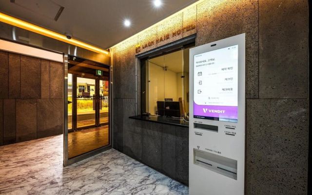 Gunsan Laonhaje Hotel